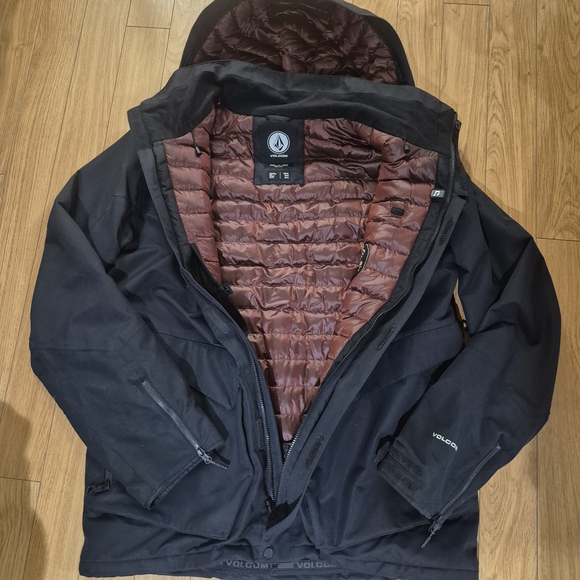 Volcom Men's Navy Performance Jacket - Picture 2 of 2